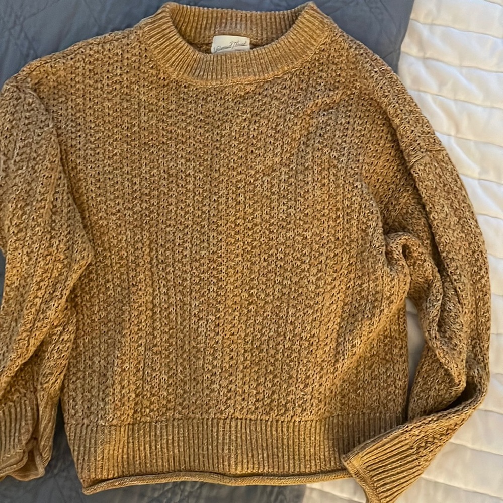 Golden Yellow Sweater Size Small for Women